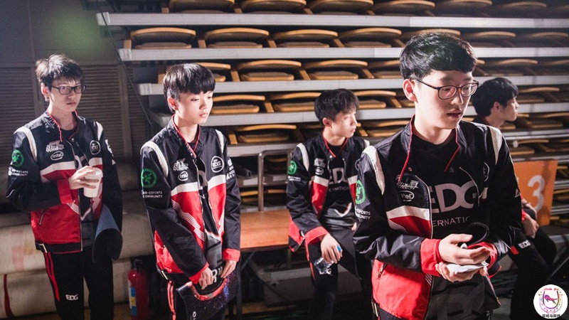 如果lol变成三人对抗怎么办,如果lol一直输会怎么样