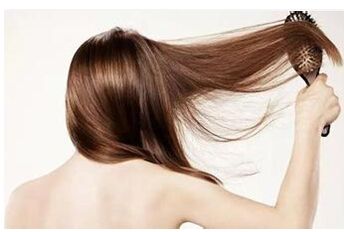 这些行为导致掉发严重，掉多少才是脱发呢？