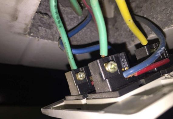 家装插座要接地线吗,家庭插座正确接地线使用方法