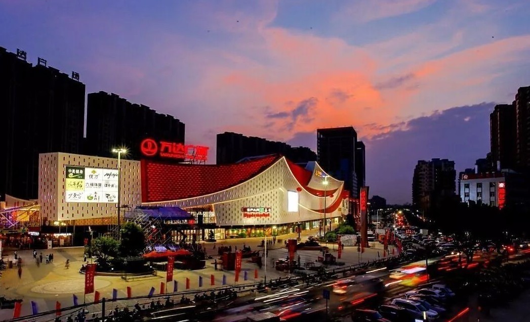 梅州四大商圈,梅州夜市街哪里最繁华