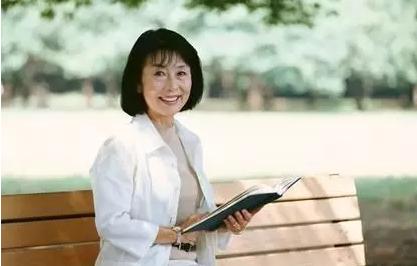 更年期潮热出汗吃什么中药,更年期失眠中药调理有用吗