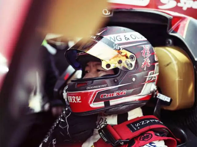 耐力赛绝非无休止地“画圈”,而是用轮胎来拓宽的哲学