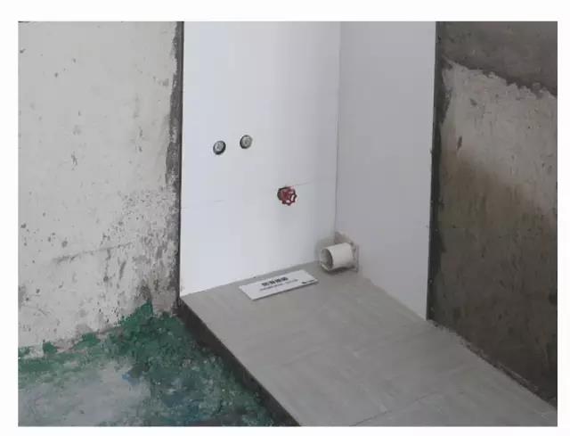 从毛坯房到装修详细解说,从毛坯到装修好卫生间的视频