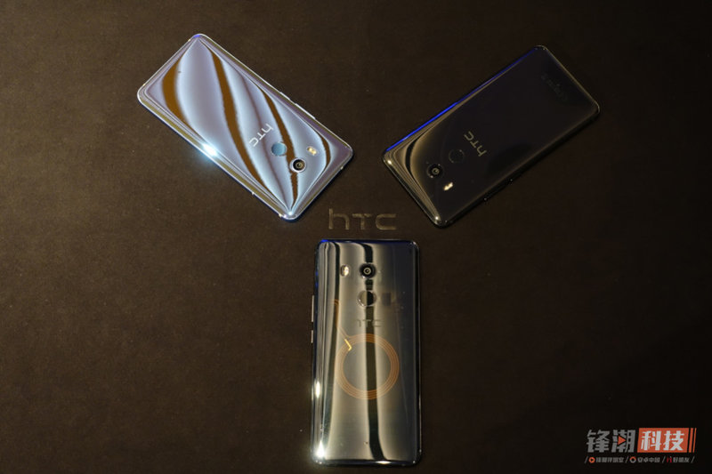 htcu11和htcu11+尺寸,htcu11和u11+哪个好