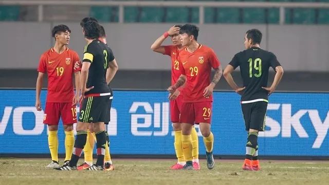 不坠青云志|U22男足本月战强敌南松巴顿魏震领衔