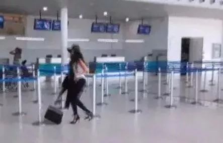 赛琳娜贾斯汀比伯撕破脸,比伯赛琳娜撕破脸