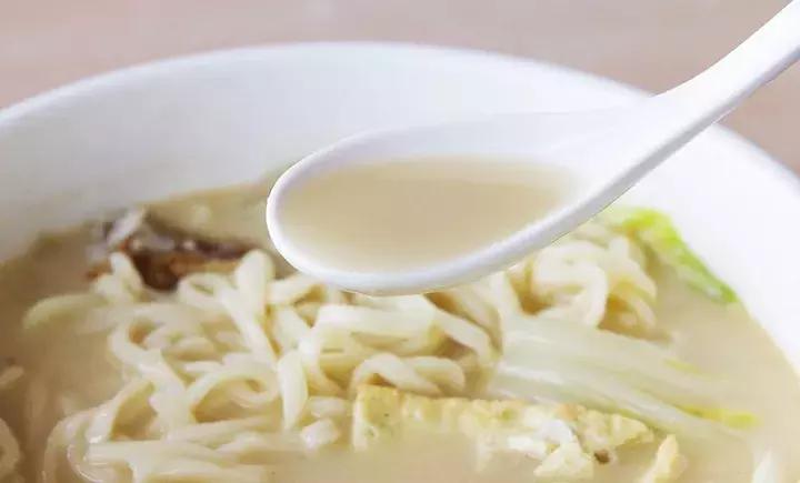 上海必吃榜第一名黄鱼面,上海50一碗的黄鱼面