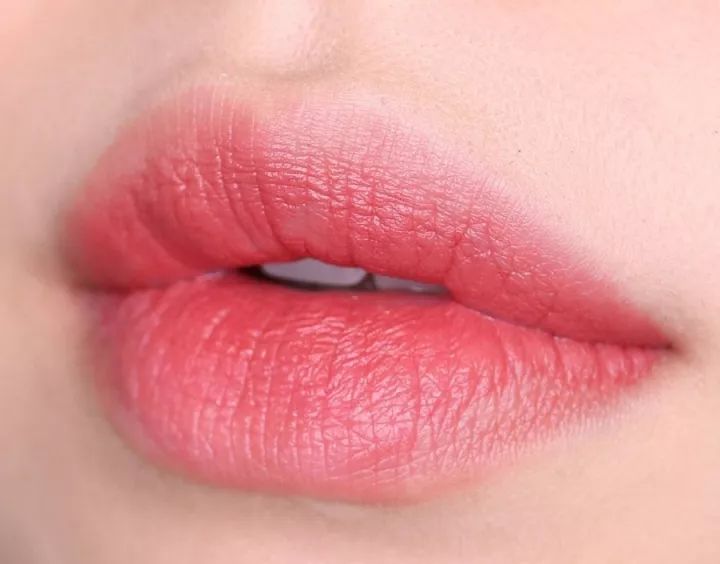 今年秋冬最显白的口红种草必备,秋冬显白口红色号推荐