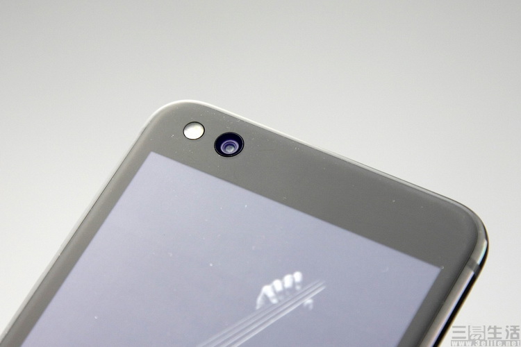 奢华是一种心态：国礼手机YOTA3评测