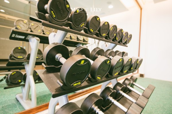 有独立泳池的度假酒店,这家酒店有12层楼