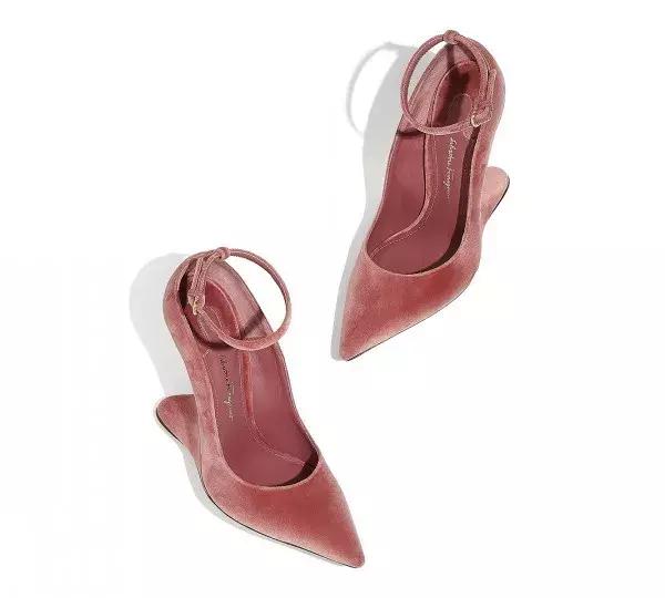 这个被梦露、赫本深爱着的高跟鞋牌子,现在却美得过分怪异?!