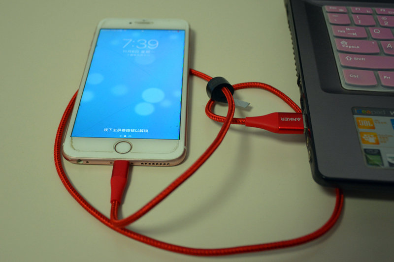 anker苹果线,anke数据线和苹果数据线对比