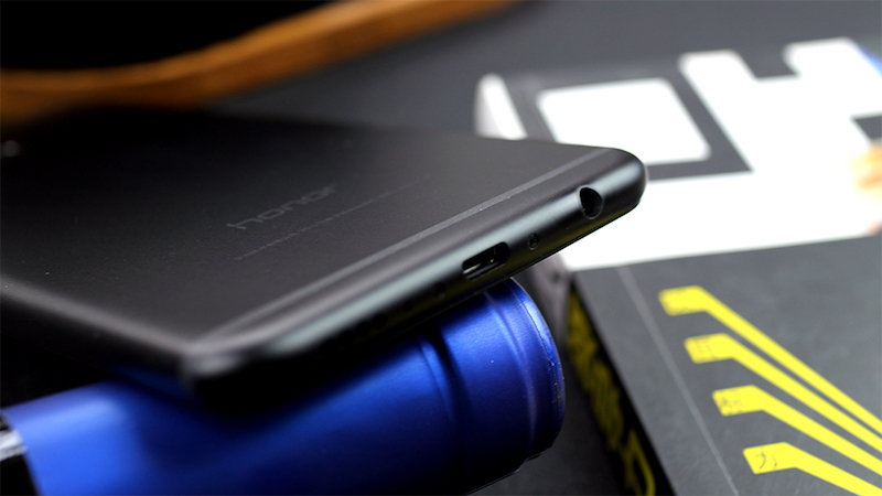 全面屏荣耀畅玩7x有几种颜色,千元旗舰手机荣耀畅玩7x