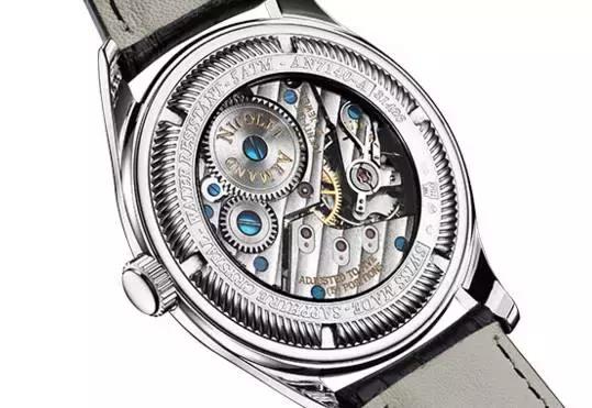 积家入门款比江诗丹顿入门款实惠,江诗丹顿积家哪个更适合女士