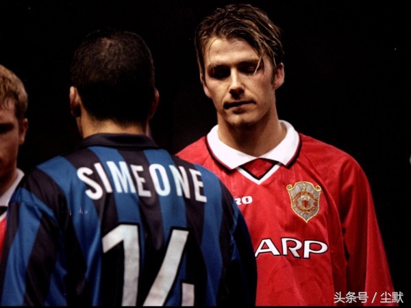 世界足坛历史100大球星排名,世界top10进球集锦