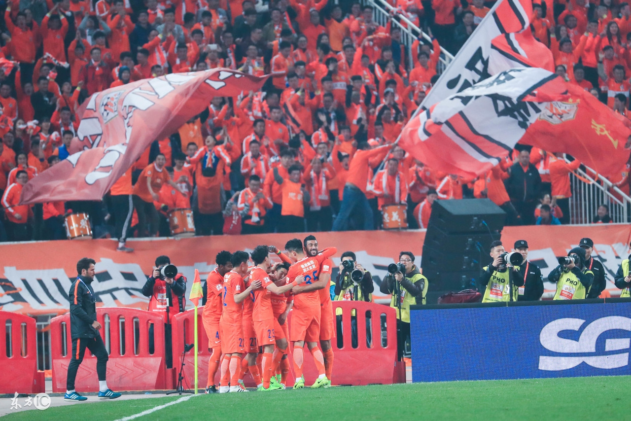 盘点那些足球解说的金句,那些足球解说的名场面