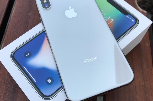 iphonex截图是怎样的,iphonex刘海全屏看电影