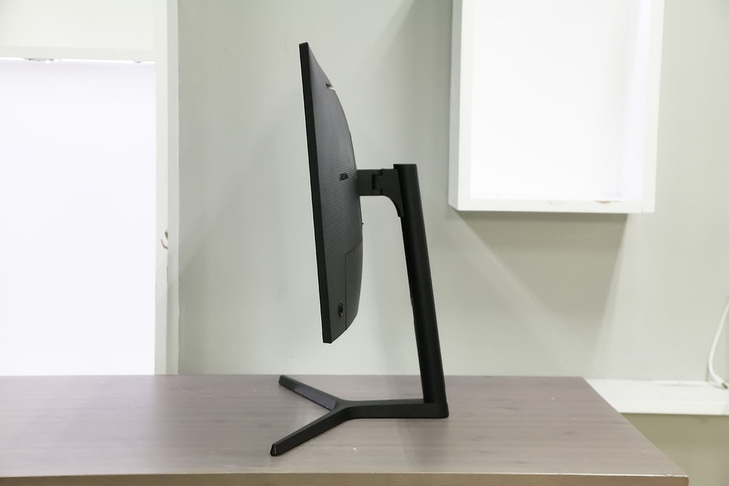 三星uh850显示器,三星量子点显示器uh850