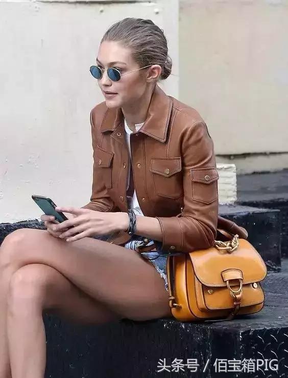 今年最火的包包正品,当下最火的爆款包包
