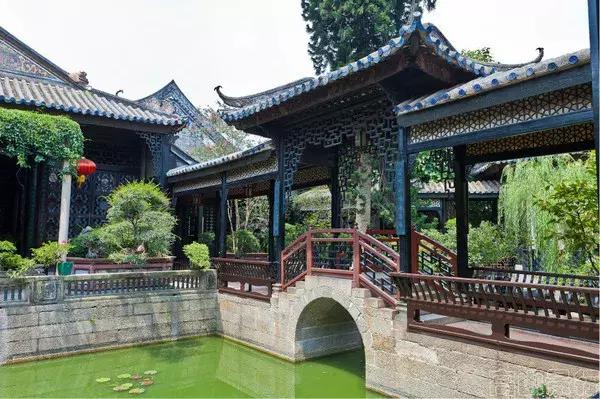 城事纪实,余荫山房的150年历史回顾