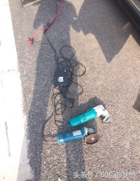 穷人屌丝的乐趣,老旗云割天窗!