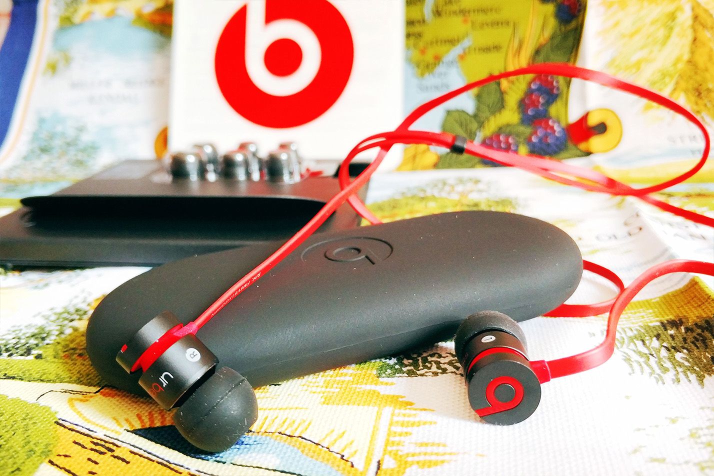 beatsurbeats2.0耳机测试,beatsurbeats2.0适合吃鸡吗