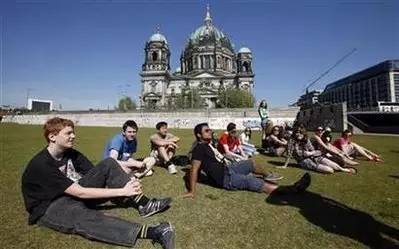 大学如何度过贫穷的日子,大学颓废迷茫如何改变