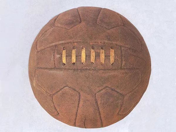 世界杯比赛用球一览,有关世界杯的简单知识题目