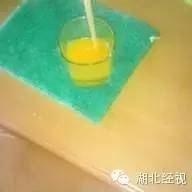 不用榨汁机怎么榨果汁最简单,不用榨汁机榨果汁的方法