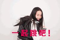 韩国街拍高清时装秀,韩国时装周街拍情侣