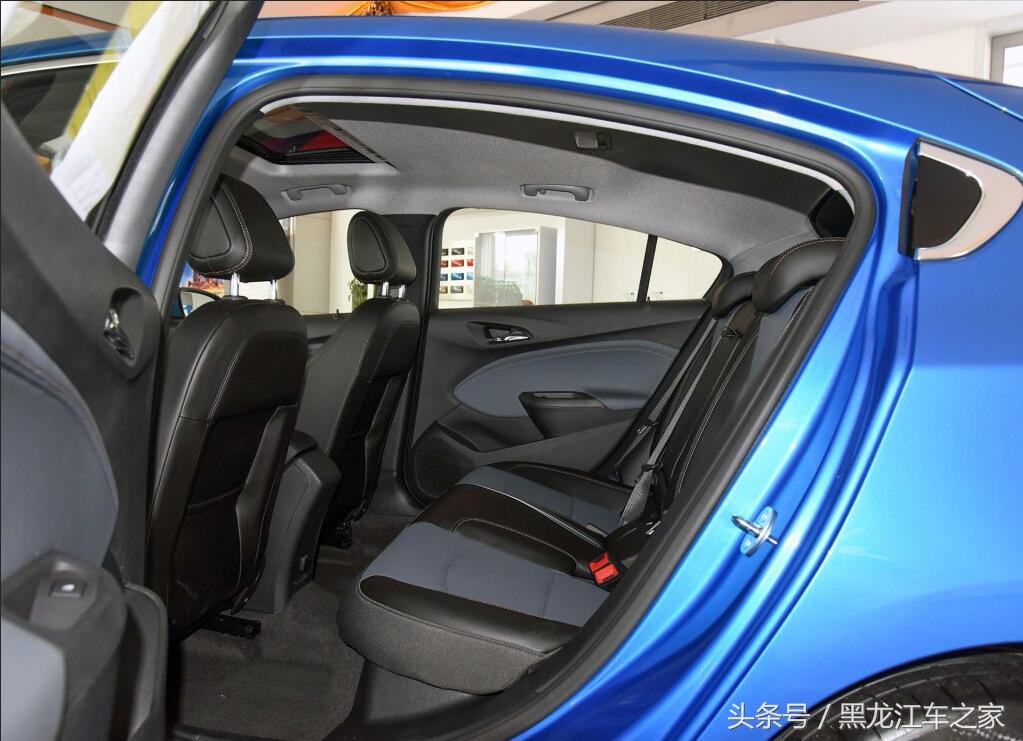 两厢版的科鲁兹老款,十万左右性价比高的车科鲁兹