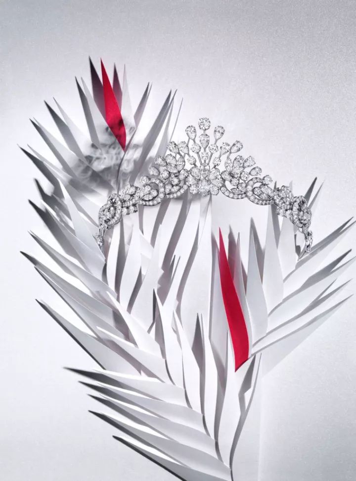 一张纸的华丽转身,一张纸的艺术美文