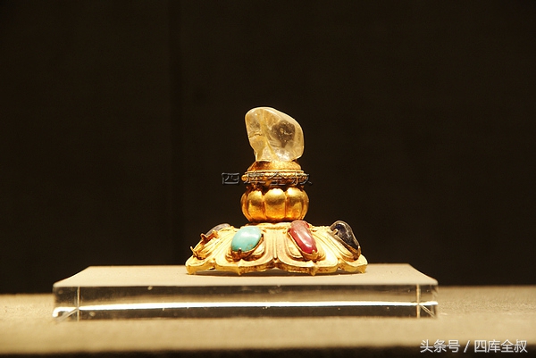 明定陵出土3000多件宝物,明代王爷陵墓出土珍宝