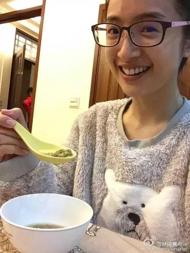 孙怡素颜被吐槽没有董子健白 (李沁的素颜和孙怡的素颜)