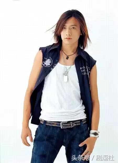 山寨f4最新视频,山寨版f4惊艳出场