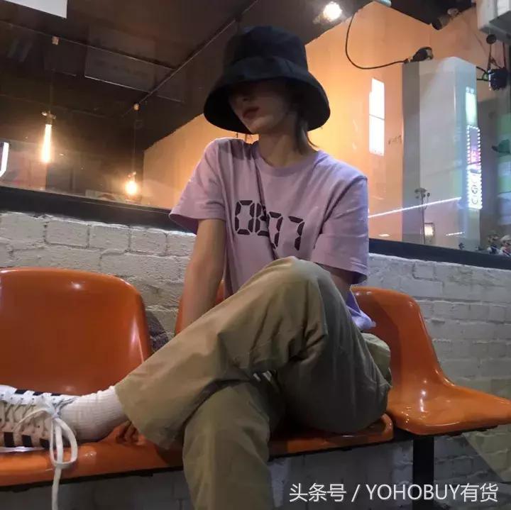 学会这些穿衣小技巧让你瞬间变高,学会这6个穿衣技巧时髦又高级