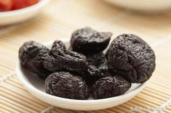 宫寒中医专家讲解,宫寒在这几个地方可以看出