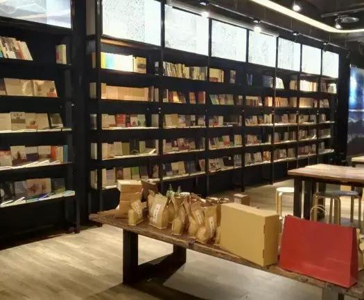 郑州最安静的书店,郑州这7家高颜值书店