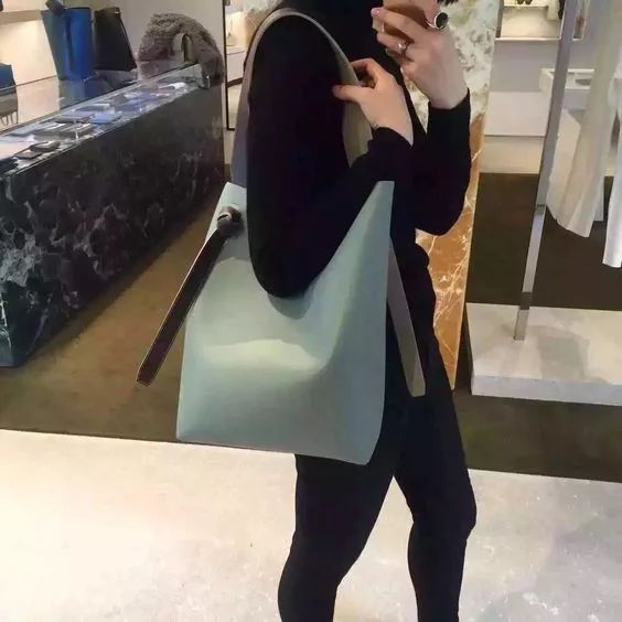 月入1w买20w的车,月薪5000的我是怎么存钱买房的