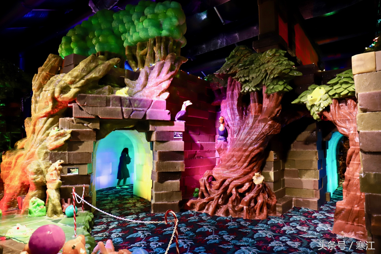 哈尔滨冰雪大世界冰灯有多漂亮,哈尔滨太阳岛室内冰灯艺术馆门票