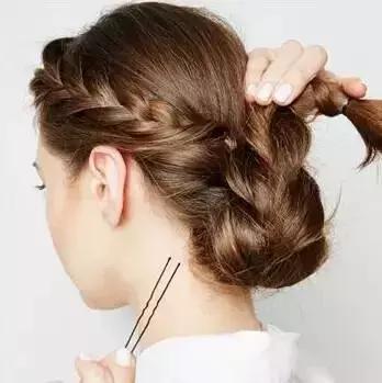 冬天懒人编发教程简单好看成熟,日常冬季编发教程简单好看