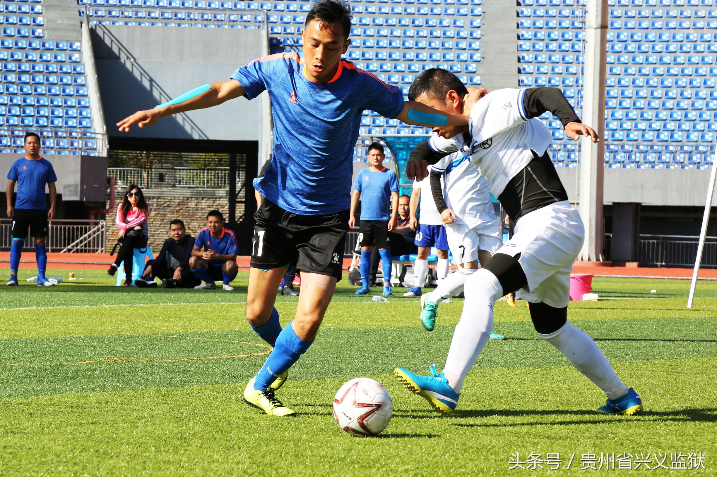 激情对抗热血赛场,激情飞扬绿茵赛