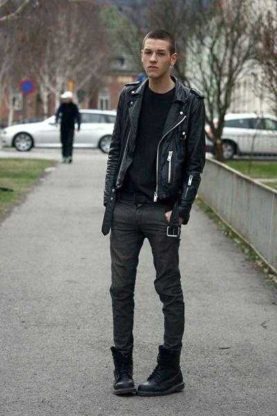 drmartens马丁靴棕色搭配,drmartens马丁靴穿搭