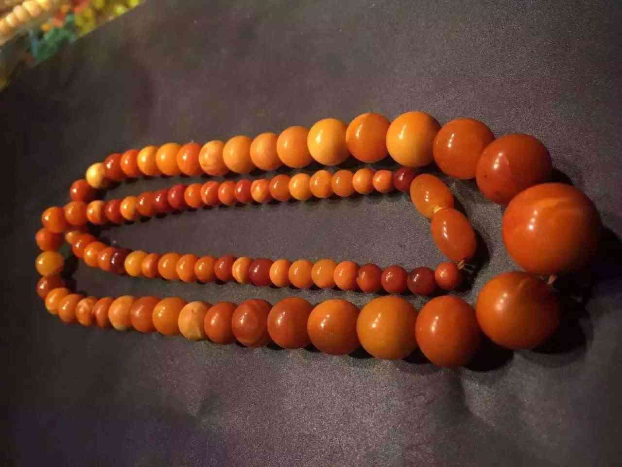 蜜蜡和琥珀的价格,蜜蜡与琥珀哪个价格贵