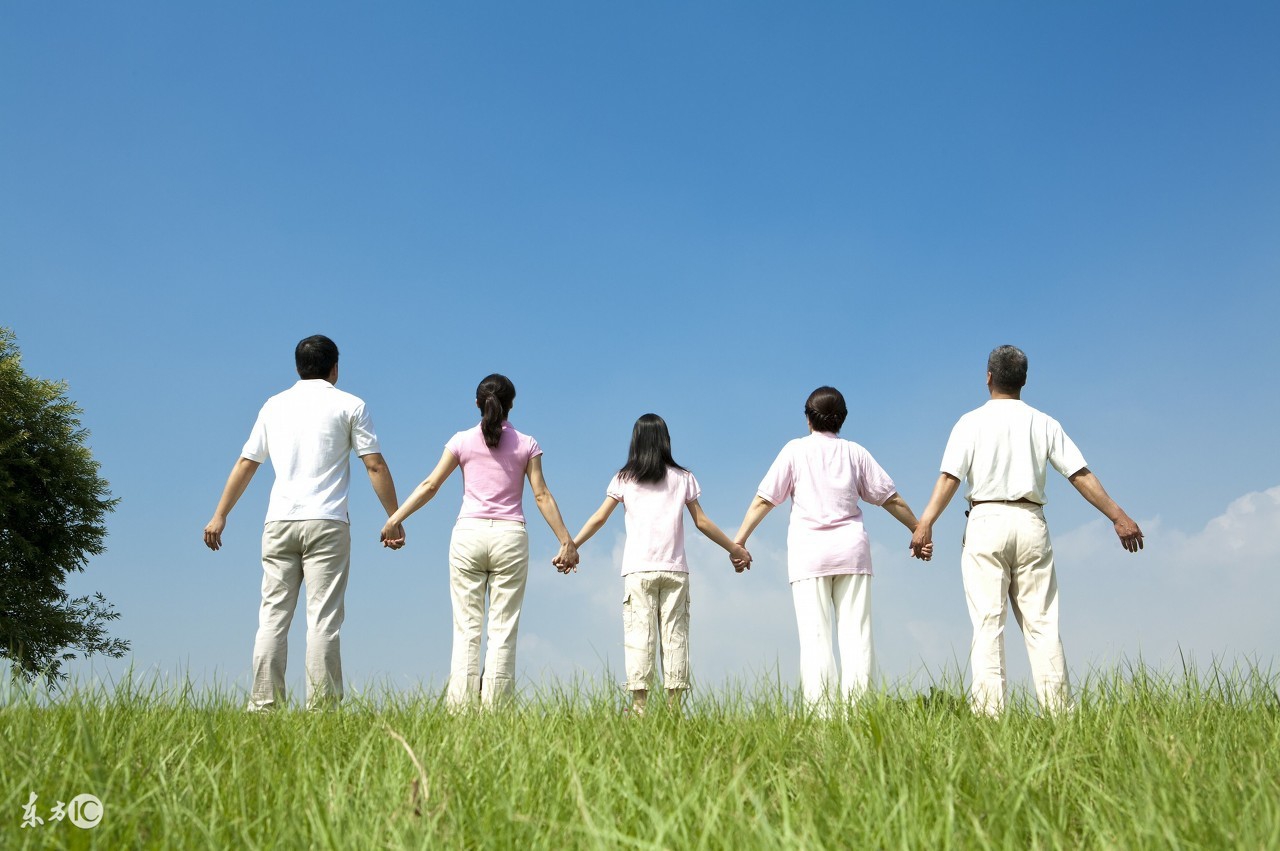 父母总是舍不得花钱怎么办,父母一直舍不得给我花钱