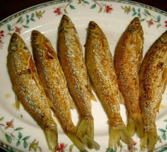 如何煎鱼不粘鱼,煎鱼不粘锅的绝密技巧