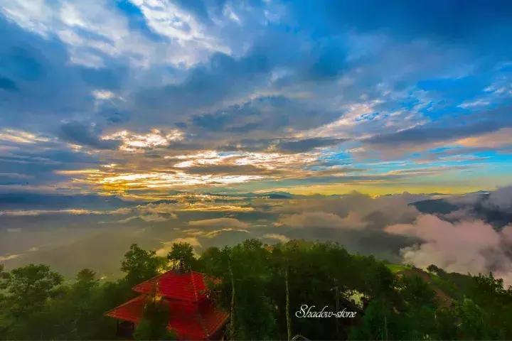 没去过尼泊尔旅游,没有去过西藏更没去过吉隆坡