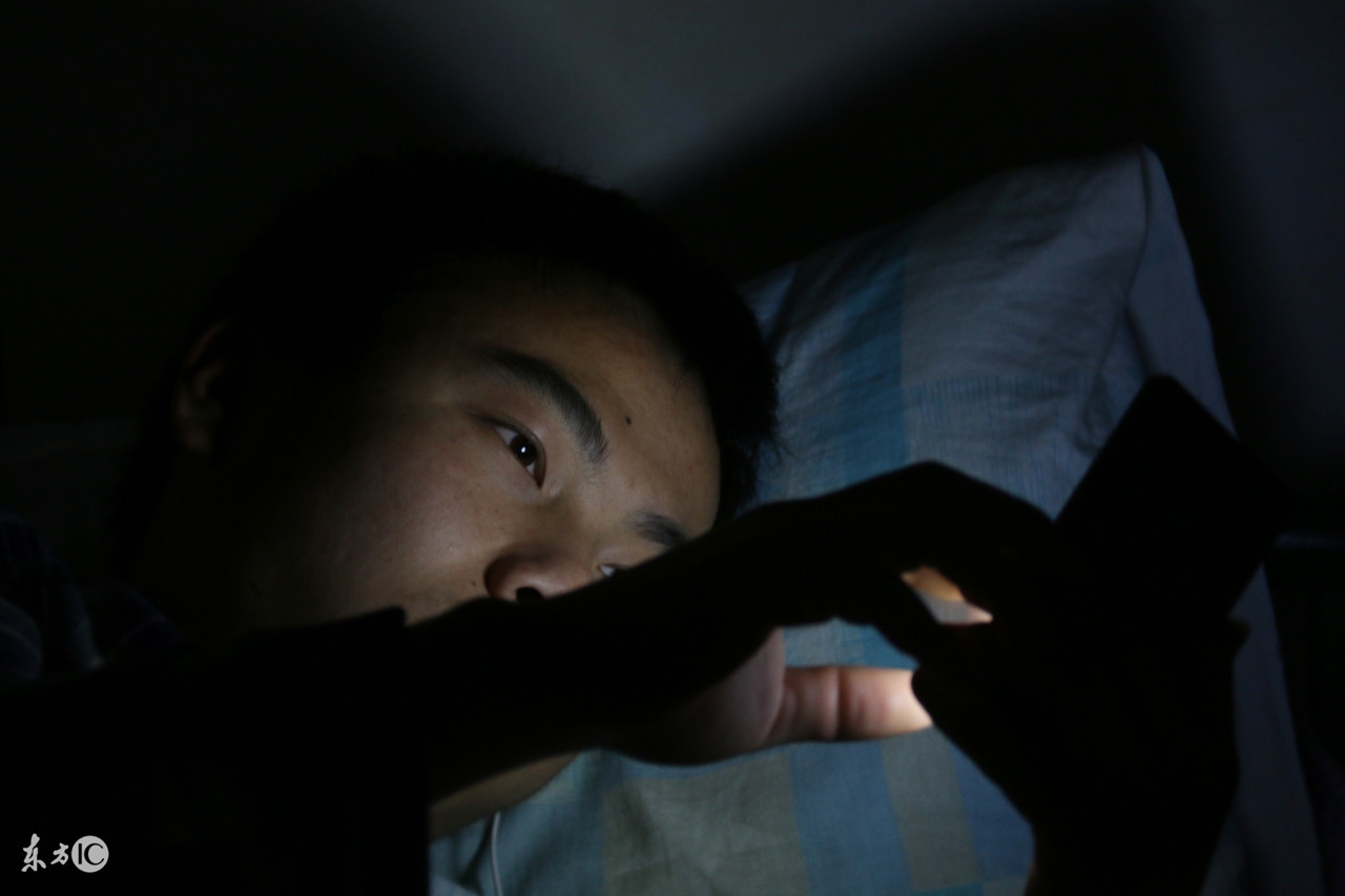 为什么看小说能入迷,为什么看小说会消磨意志