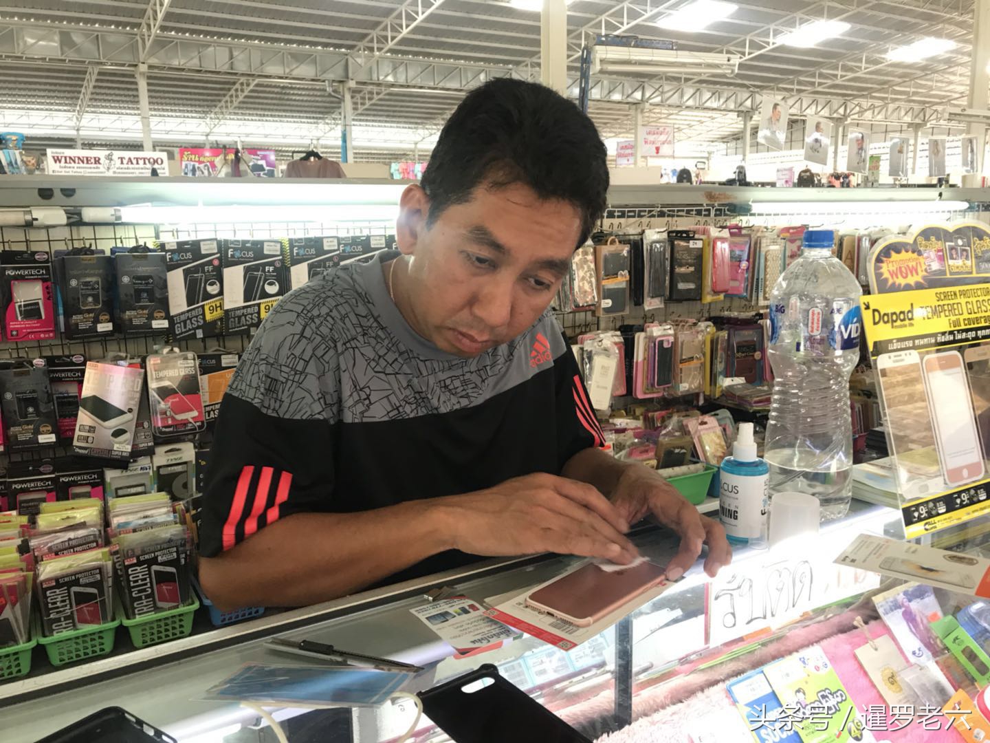 泰国手机贴能贴吗,泰国购买手机膜