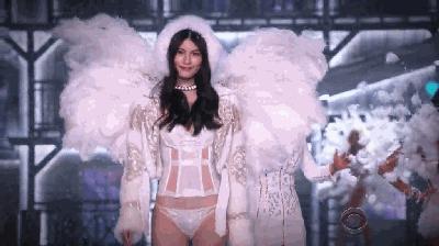 此腿只应天上有，我等凡人且看且珍惜